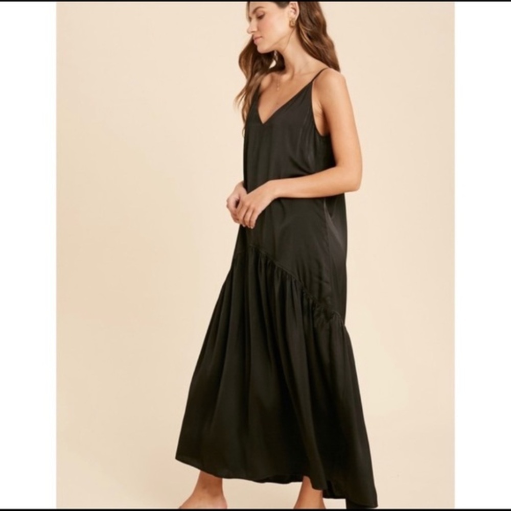 Black Satin Shirring Maxi-LAST ONE ☝️